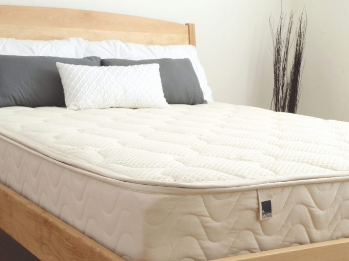 Cozy Sisal Rugs With Oak Tufted Bed And PranaSleep Karma Sky Super Plush Mattress Plus Headboards Queen And Small Bedside Table With Table Lamp