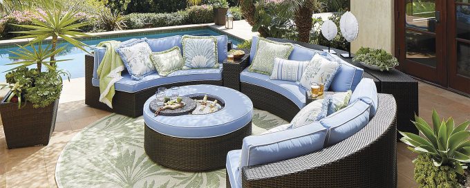 Outdoor Potted Plants And Round Outdoor Rugs Plus Curved Modular Frontgate Outdoor Furniture For Your Patio Design